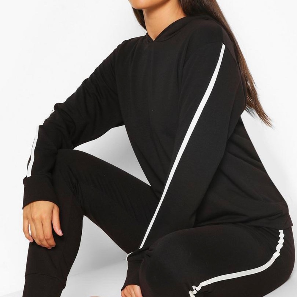 One Stripe Jogger Set